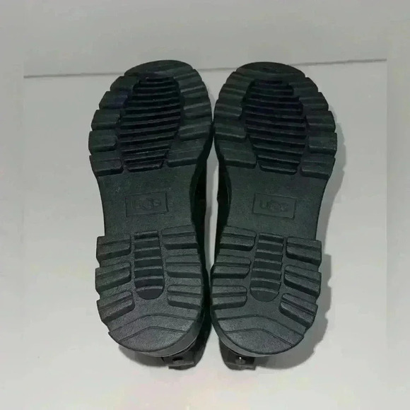 UGG POLK BOOT BLACK SIZE 7 NWOT - Picture 9 of 10